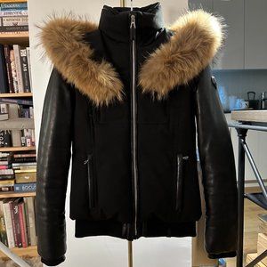 [Like New] RUDSAK black down w/ leather sleeves and faux fur hood